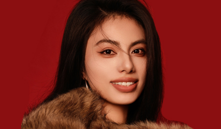 亿美达高级美甲美睫导师——廖丽丽